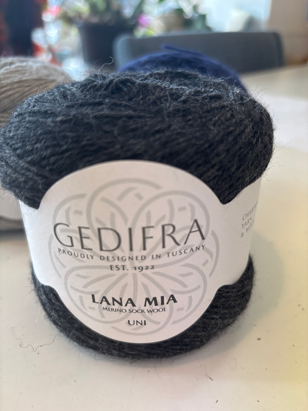 Lana Mia by Gedifra