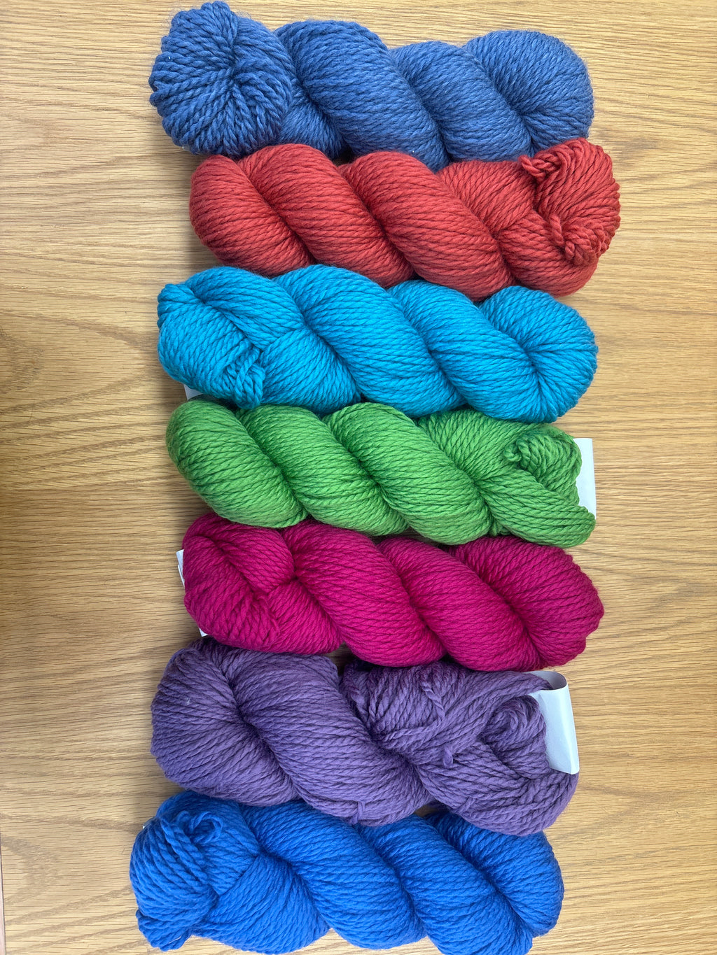 128 Superwash by Cascade