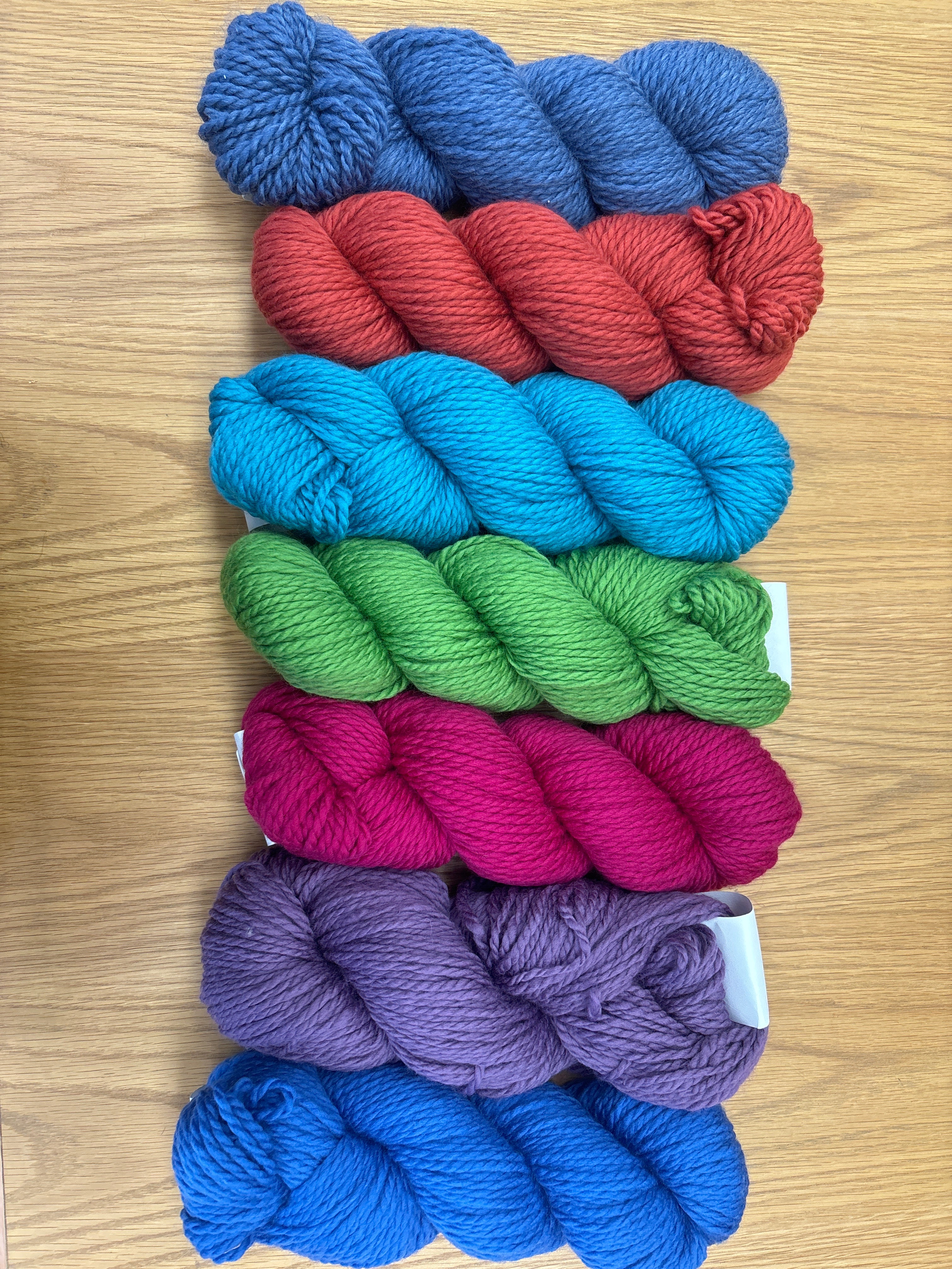 128 Superwash by Cascade