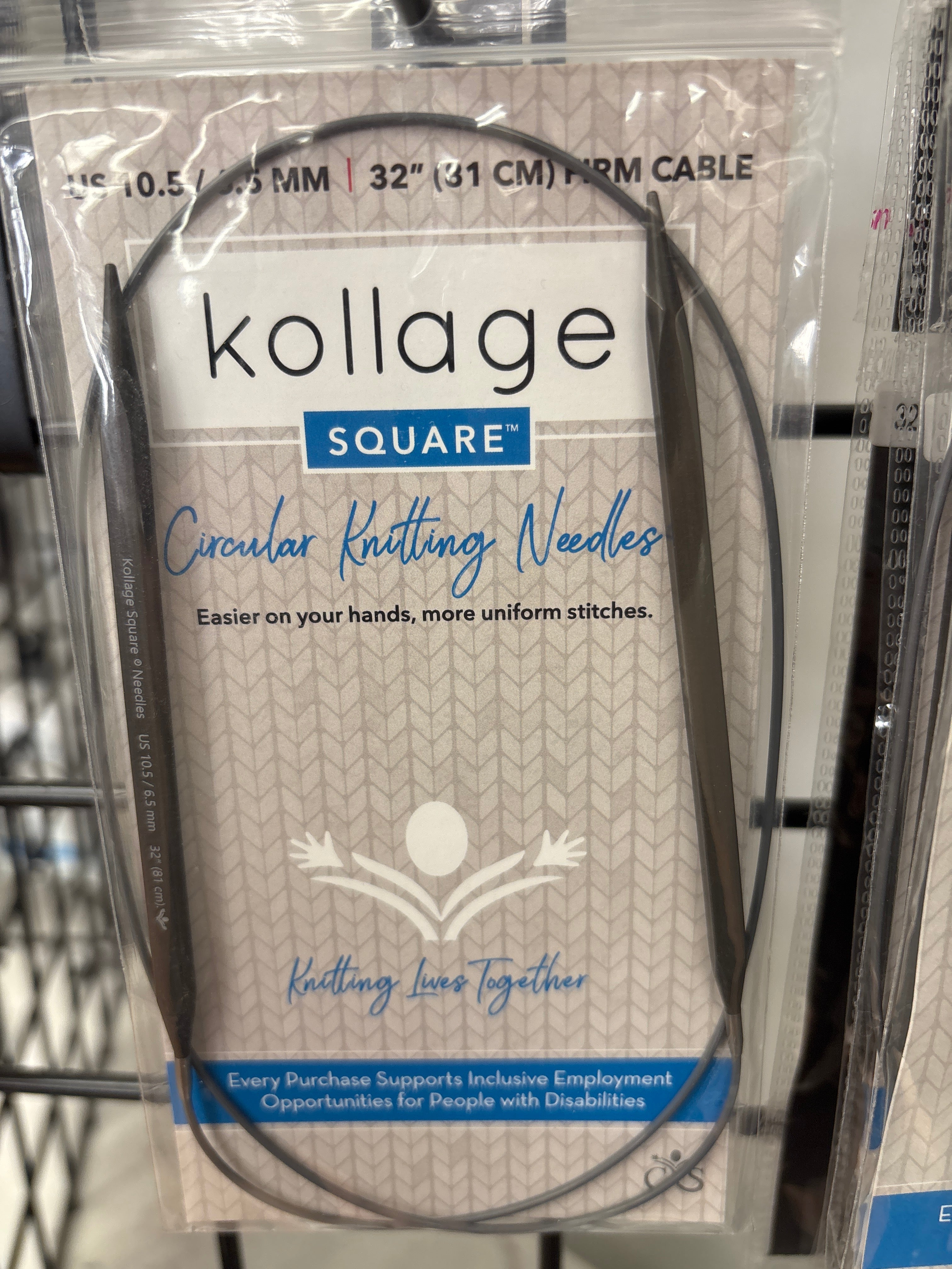 Kollage Circular