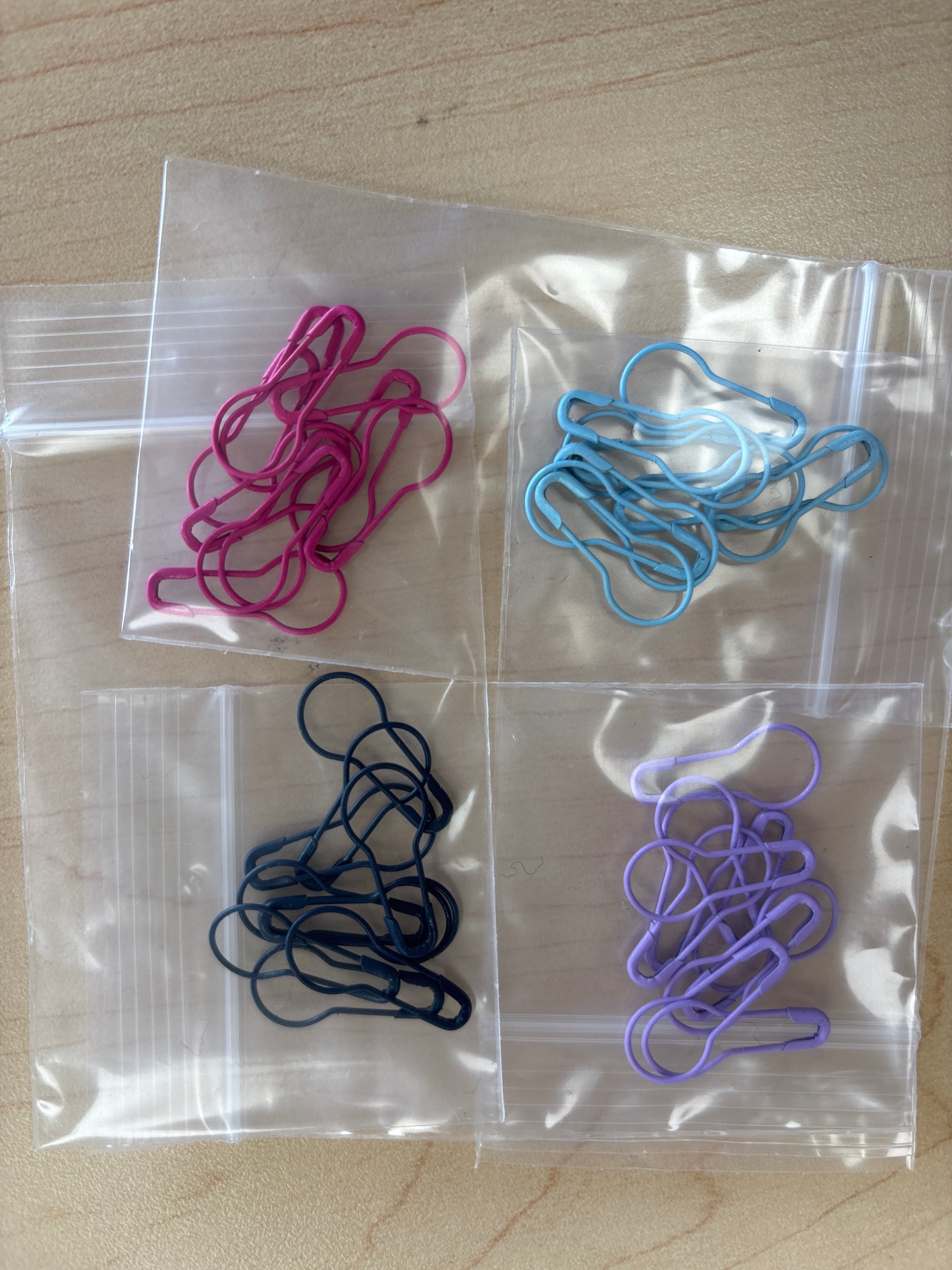Metal stitch markers